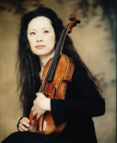 Naoko Shimizu Artist photo of Naoko Shimizu - viola