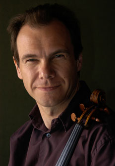Raphaël Oleg Artist photo of Raphaël Oleg - viola