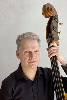 bildArtist photo of Schwarznau, Franz - Double Bass