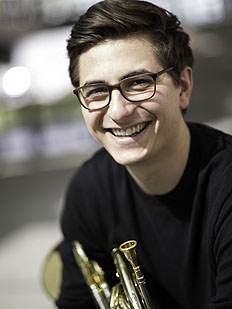 Tillmann Höfs Artist photo of Tillmann Höfs - Horn