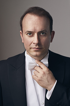 Artist photo of Daniel Behle - Tenor