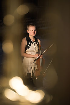 Artist photo of La Berge Dramm, Diamanda - Violin