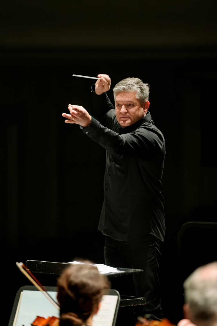 Artist photo of Markus L. Frank - Conductor