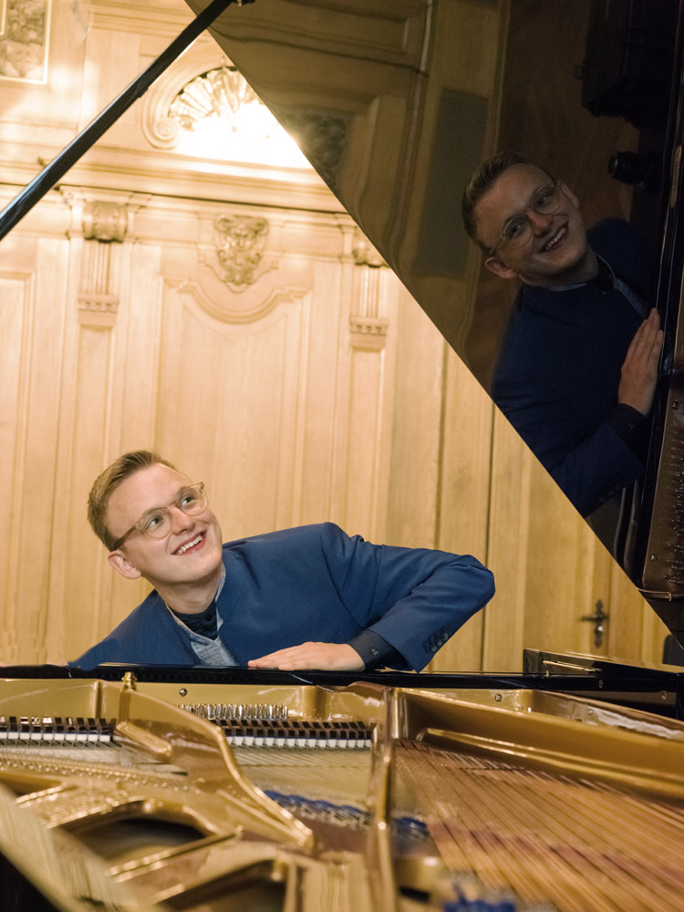 Artist photo of Jan Čmejla - Piano