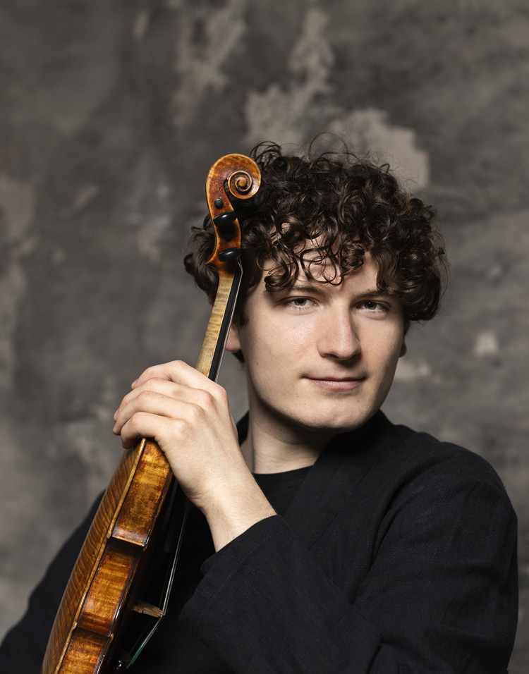 bildArtist photo of Günst, Benjamin - Violin